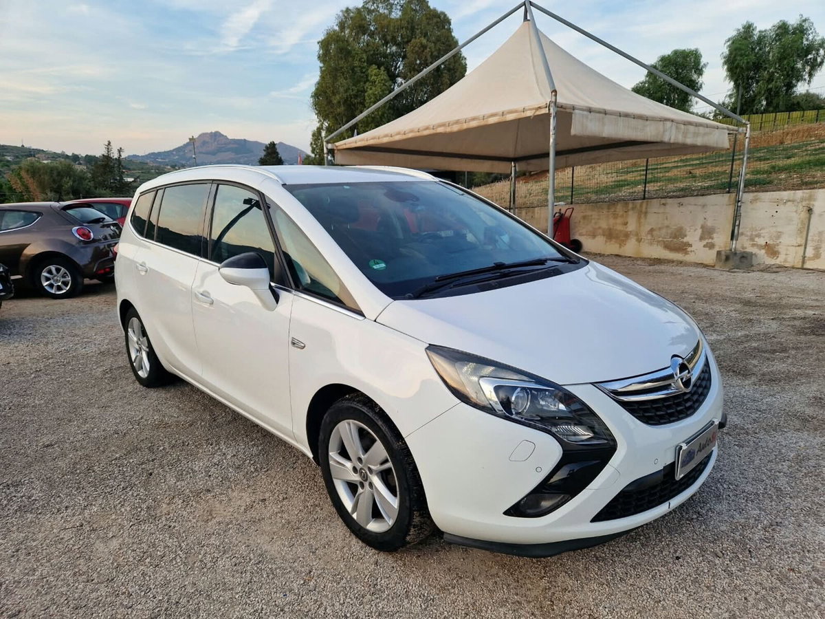 Opel Zafira Tourer 1.6 CDTi 136CV Start&Stop Cosmo (7)