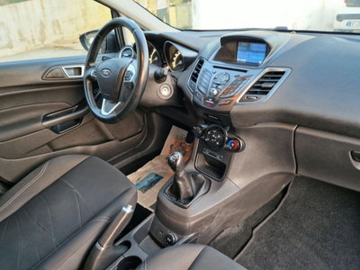 Ford Fiesta 1.5 TDCi 95CV 5 porte Titanium (10)