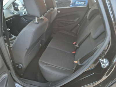 Ford Fiesta 1.5 TDCi 95CV 5 porte Titanium (18)
