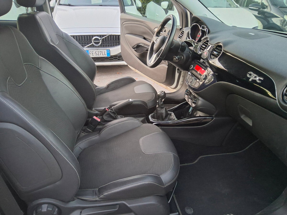 Opel Adam 1.2 70 CV Jam (16)