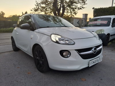 Opel Adam 1.2 70 CV Jam (3)