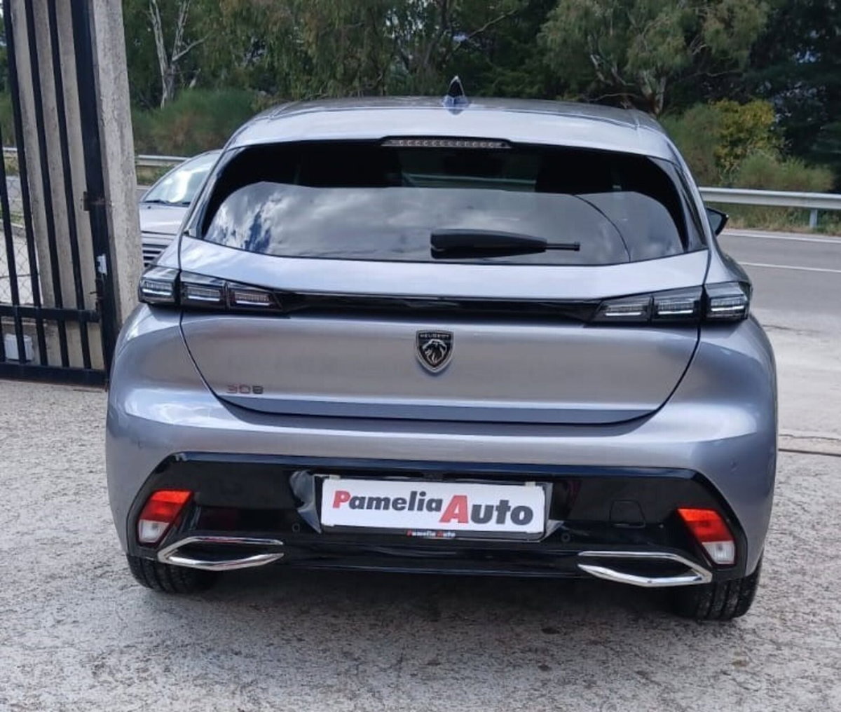 Peugeot 308 BlueHDi 130 S&S EAT8 Allure Pack (6)