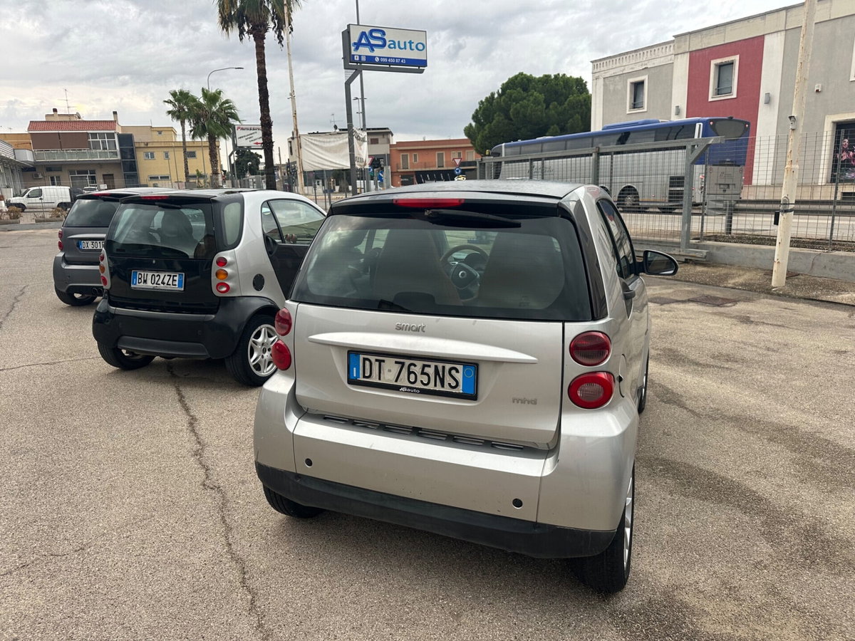 smart Fortwo 1000 52 kW MHD coupé pulse (6)