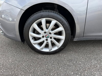 Alfa Romeo Giulietta 2.0 JTDm Distinctive 150cv E5+ (8)