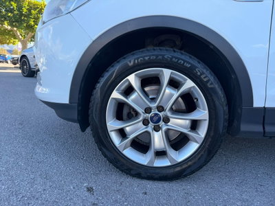 Ford Kuga 2.0 TDCI 140 CV 4WD Titanium (12)