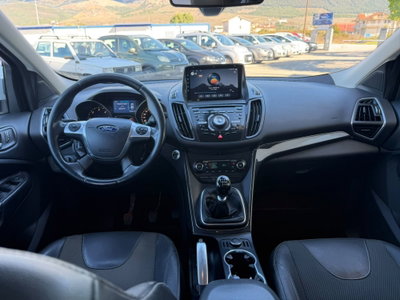 Ford Kuga 2.0 TDCI 140 CV 4WD Titanium (15)