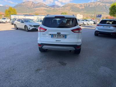 Ford Kuga 2.0 TDCI 140 CV 4WD Titanium (5)