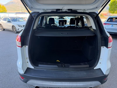 Ford Kuga 2.0 TDCI 140 CV 4WD Titanium (7)