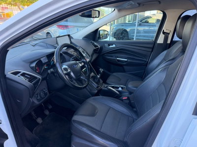 Ford Kuga 2.0 TDCI 140 CV 4WD Titanium (8)