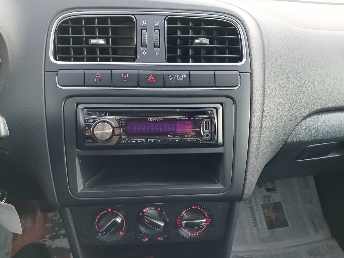 Volkswagen Polo 1.2 70 CV 5p. Comfortline (6)