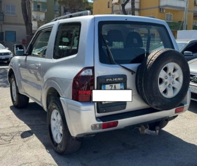 Mitsubishi Pajero 2.5 TDI 3p. GLX (4)