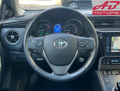 Toyota Auris Station Wagon 1.8 Hybrid Lounge (14)