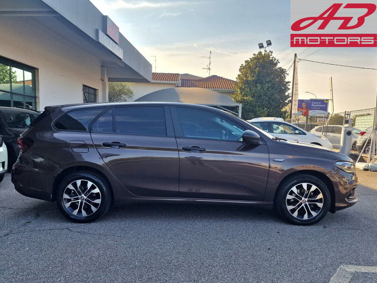 Fiat Tipo Station Wagon Tipo SW 1.6 mjt Cross s&s 130cv (4)