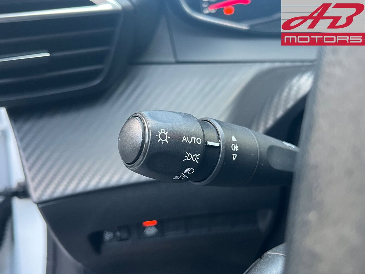 Peugeot 208 BlueHDi 100 Stop&Start 5 porte Like (18)