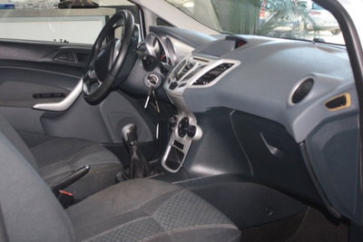 Ford Fiesta 1.4 TDCi 5p. Titanium (7)