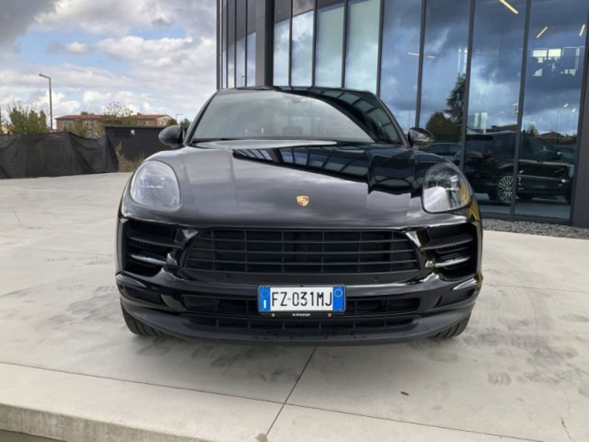 Porsche Macan S (2)