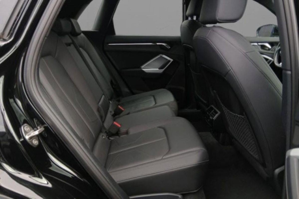 Audi Q3 35 TFSI S tronic Business Advanced (8)