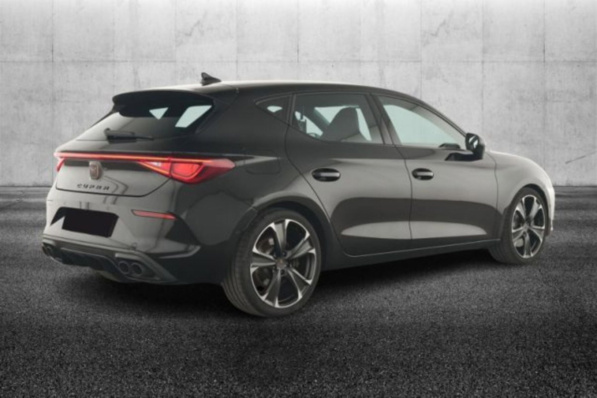 Cupra Leon Leon 2.0 tsi VZ 300cv dsg (3)