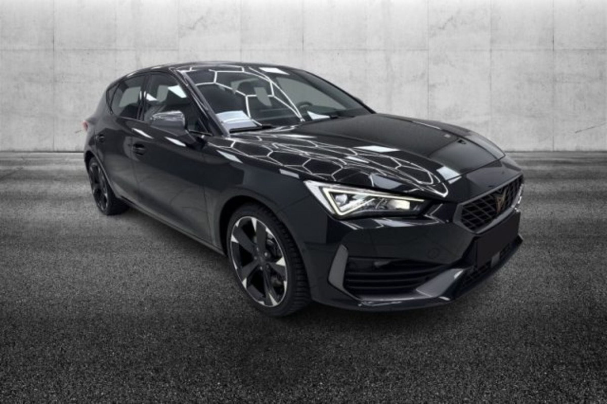 Cupra Leon Leon 2.0 TSI 245 CV DSG (2)