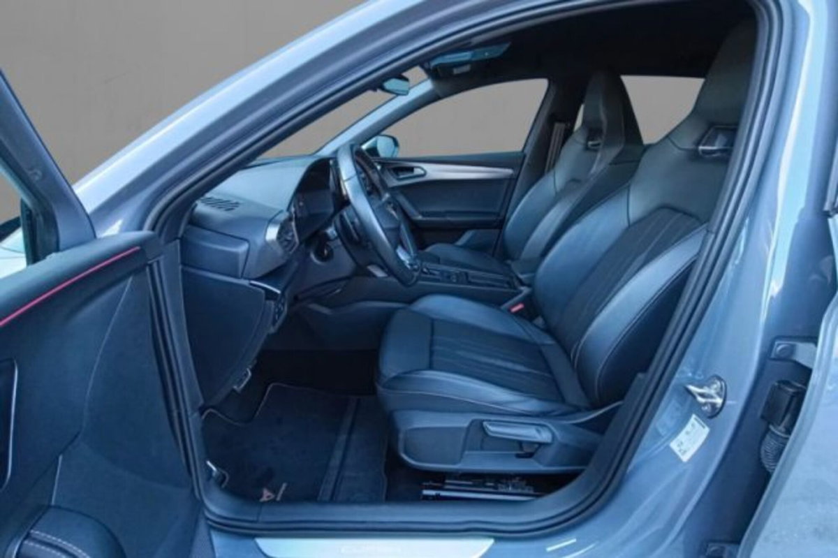 Cupra Leon Leon 1.4 e-HYBRID 245 CV DSG VZ Carbon (7)