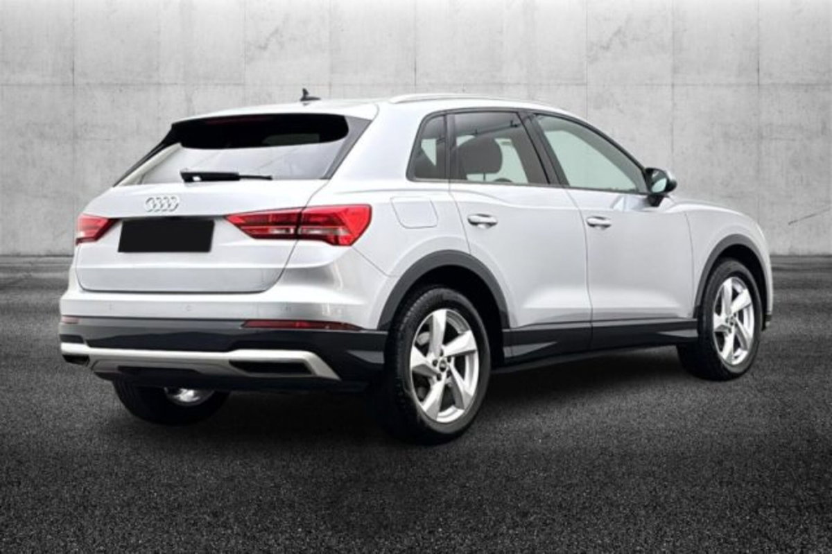 Audi Q3 35 TFSI S tronic Business Advanced (2)