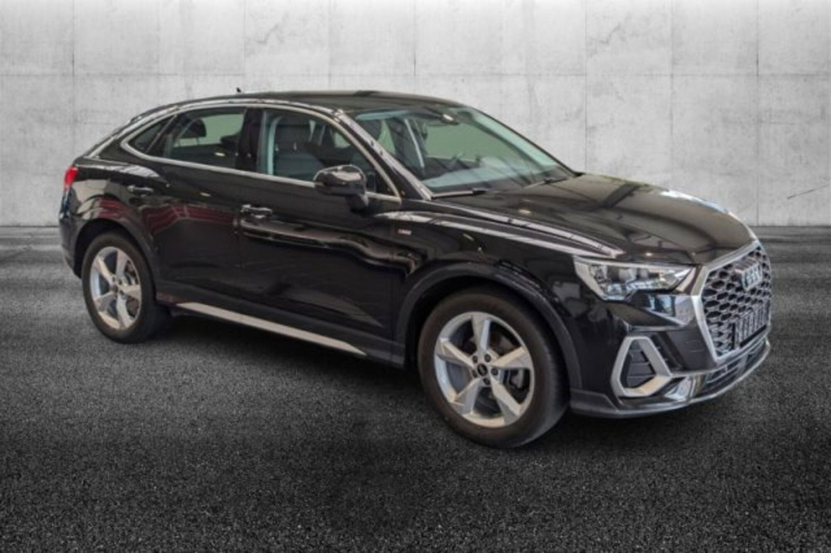 Audi Q3 Sportback 35 TDI quattro S tronic S line edition (2)