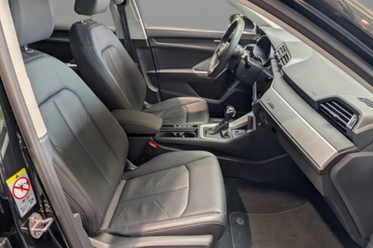 Audi Q3 Sportback 35 TDI quattro S tronic S line edition (7)