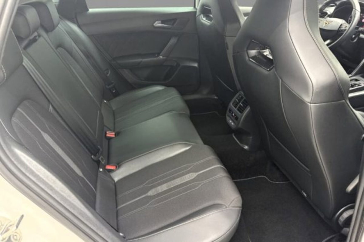 Cupra Leon Station Wagon Leon Sportstourer 1.4 e-HYBRID 204 CV DSG (8)