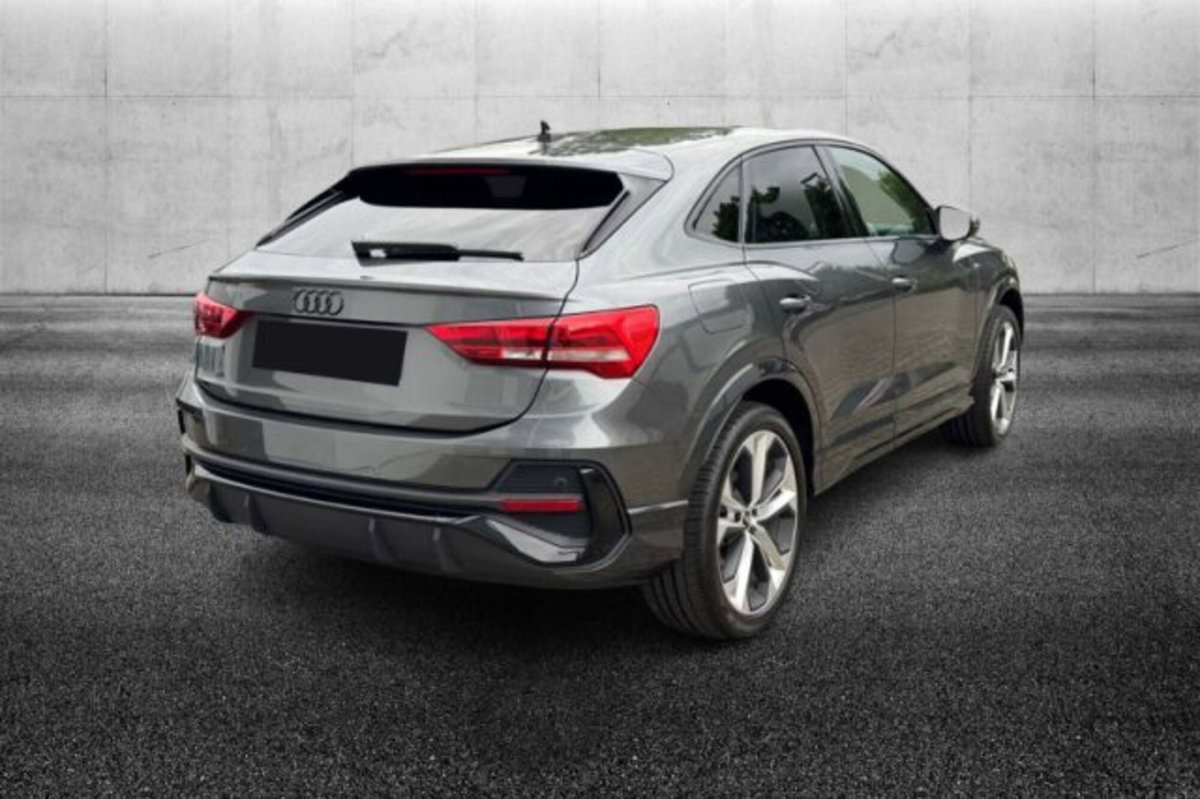 Audi Q3 Sportback 35 TDI quattro S tronic S line edition (3)