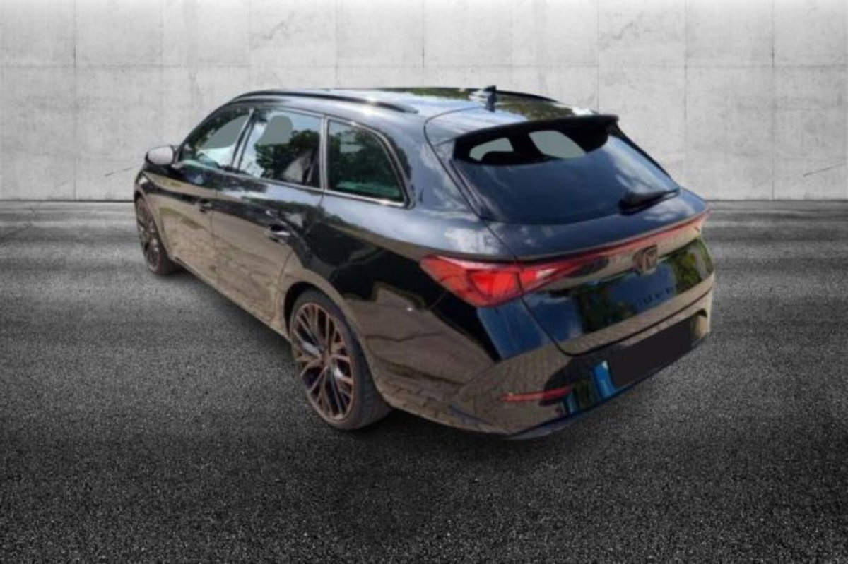 Cupra Leon Station Wagon Leon Sportstourer 1.4 e-HYBRID 245 CV DSG VZ (2)