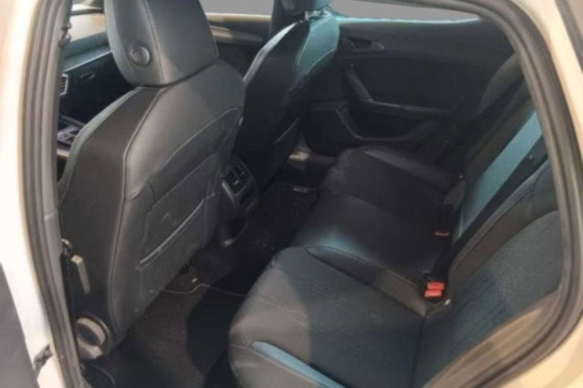 Cupra Leon Leon 2.0 tdi 150cv dsg (6)