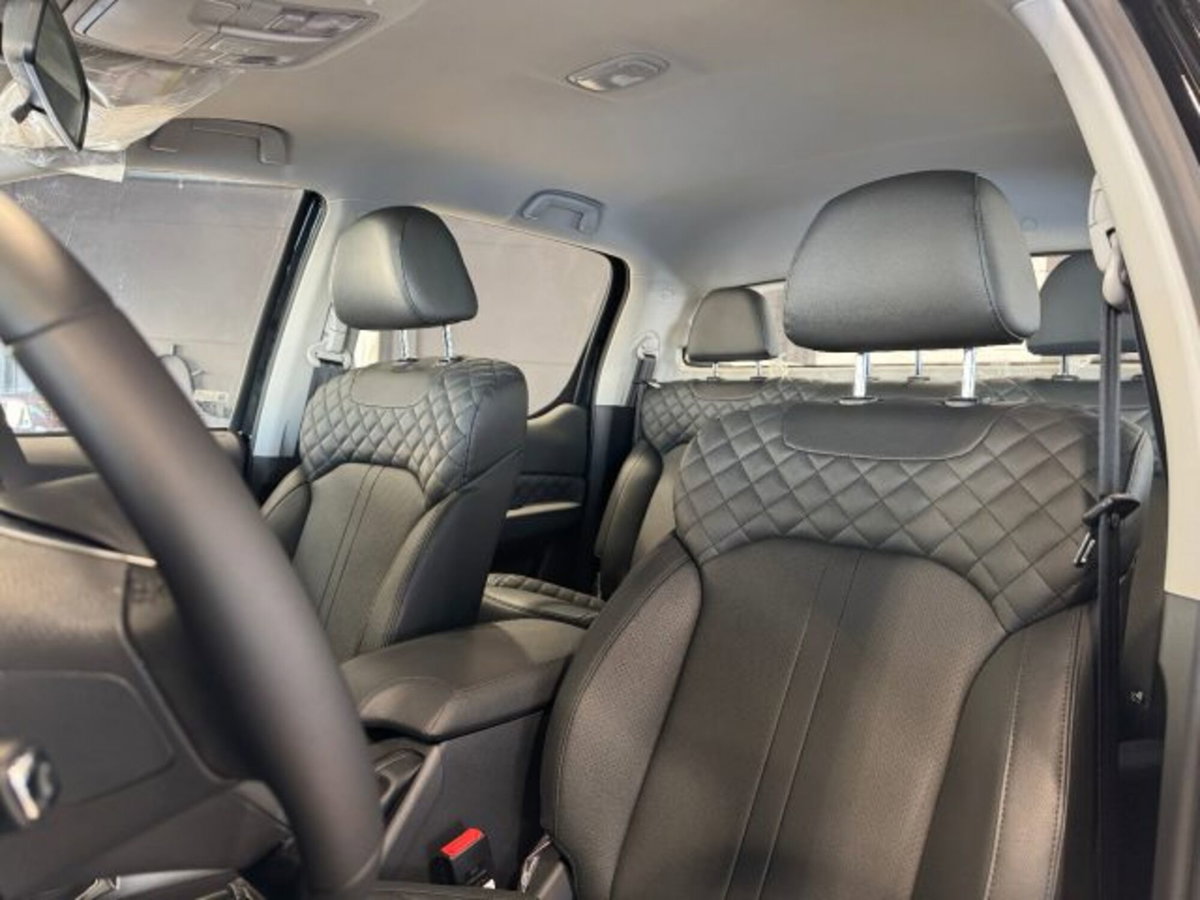 Foton Tunland Pick-up Tunland G7 2.0 tdi double cab auto (9)