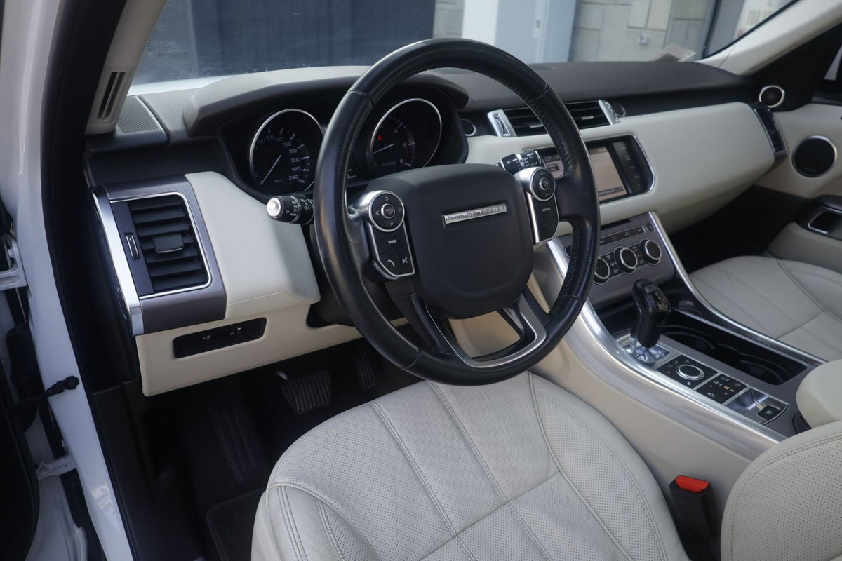 Land Rover Range Rover Sport 3.0 TDV6 HSE Dynamic (16)