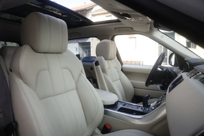Land Rover Range Rover Sport 3.0 TDV6 HSE Dynamic (6)