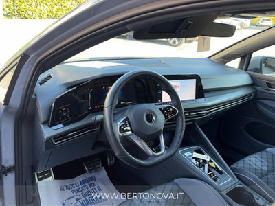 Volkswagen Golf 1.5 eTSI 130 CV EVO ACT DSG R-Line (11)