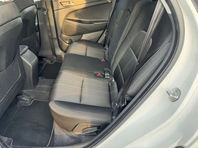 Hyundai Tucson 1.7 CRDi Classic (12)