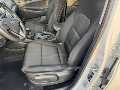 Hyundai Tucson 1.7 CRDi Classic (9)