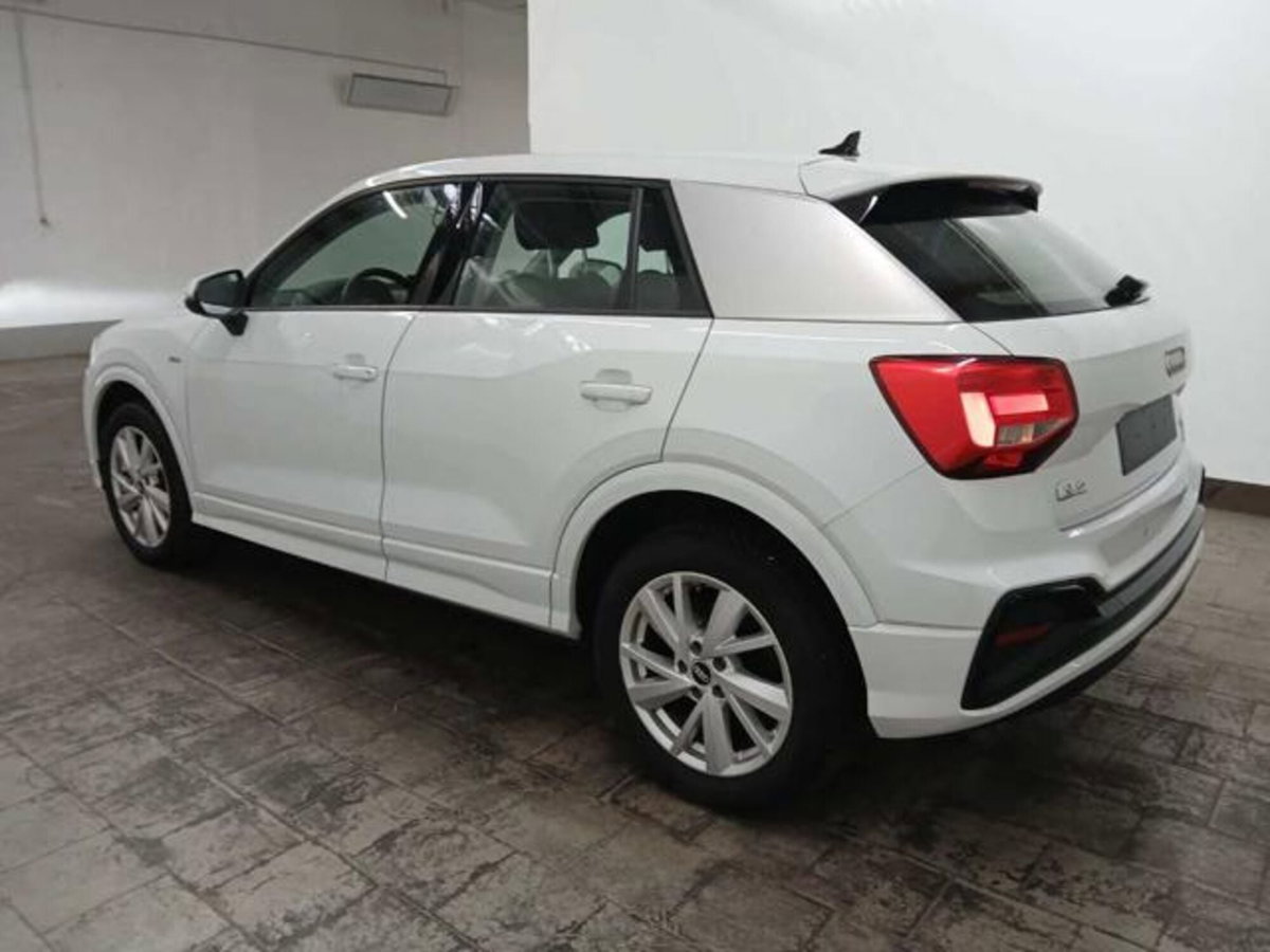 Audi Q2 Q2 35 TFSI S tronic S line Edition (7)