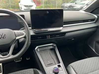 Volkswagen T-Roc 1.5 etsi R-Line 150cv dsg (13)