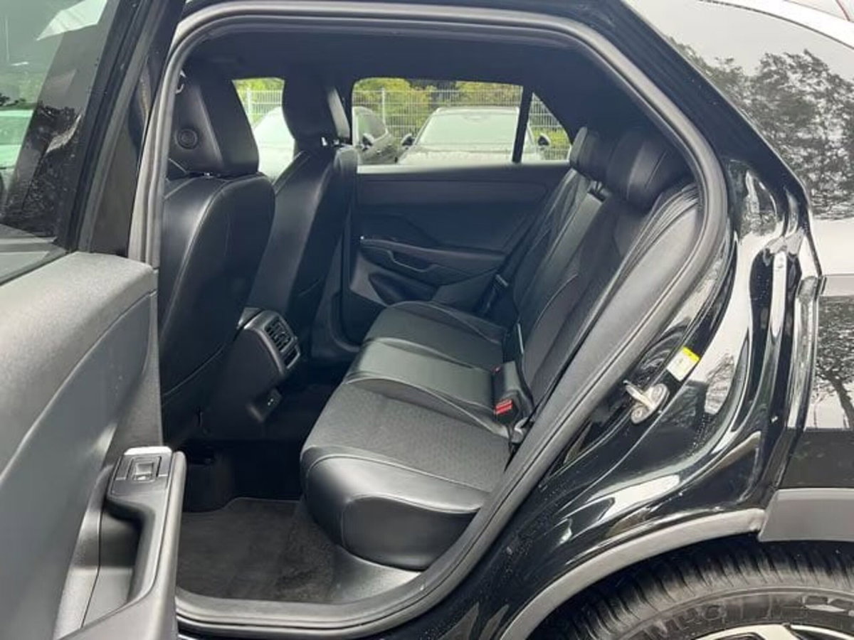 Volkswagen T-Roc 1.5 etsi R-Line 150cv dsg (14)