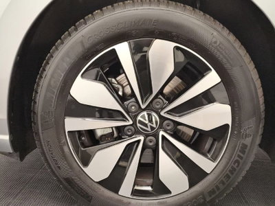 Volkswagen Golf 1.5 TSI 150 CV EVO ACT R-Line (10)