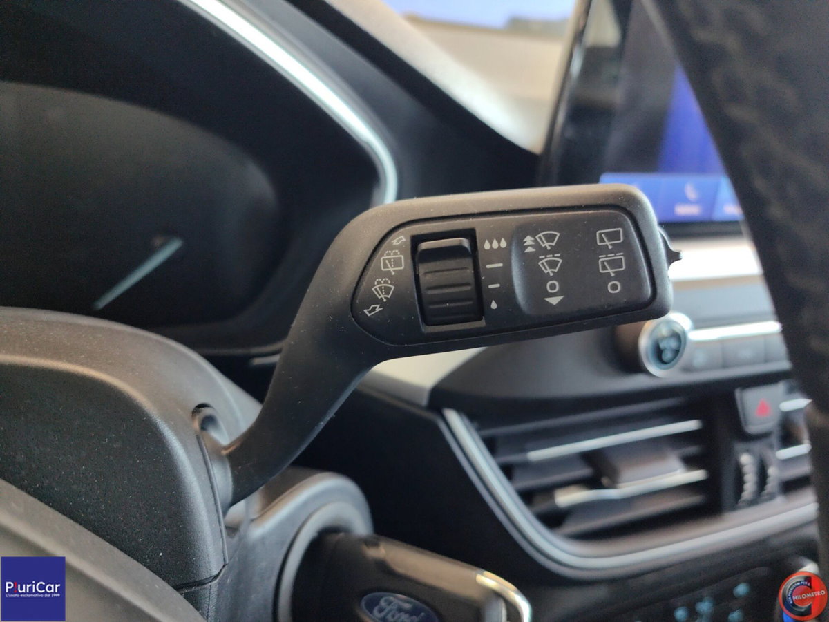 Ford Focus Station Wagon 1.0 EcoBoost 125 CV automatico SW Active (18)