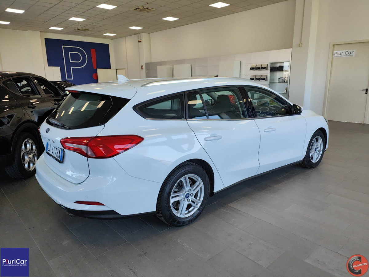Ford Focus Station Wagon 1.0 EcoBoost 125 CV automatico SW Active (8)