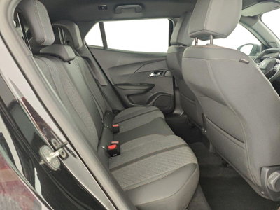 Peugeot 2008 PureTech 100 S&S Allure (16)