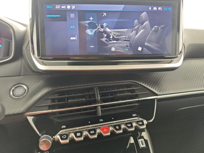 Peugeot 2008 PureTech 100 S&S Allure (18)