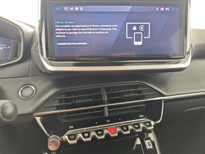 Peugeot 2008 PureTech 100 S&S Allure (19)