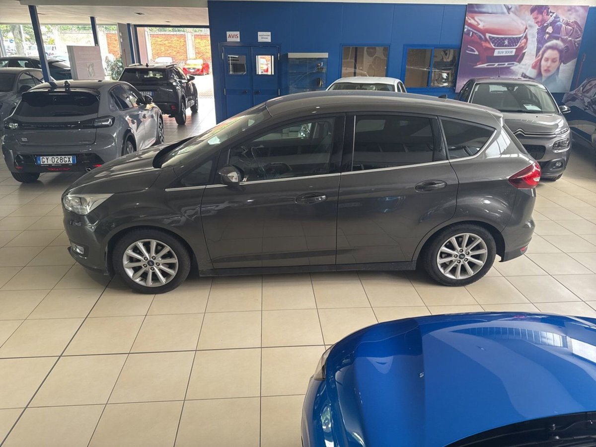 Ford C-Max 1.6 120CV GPL Titanium (2)