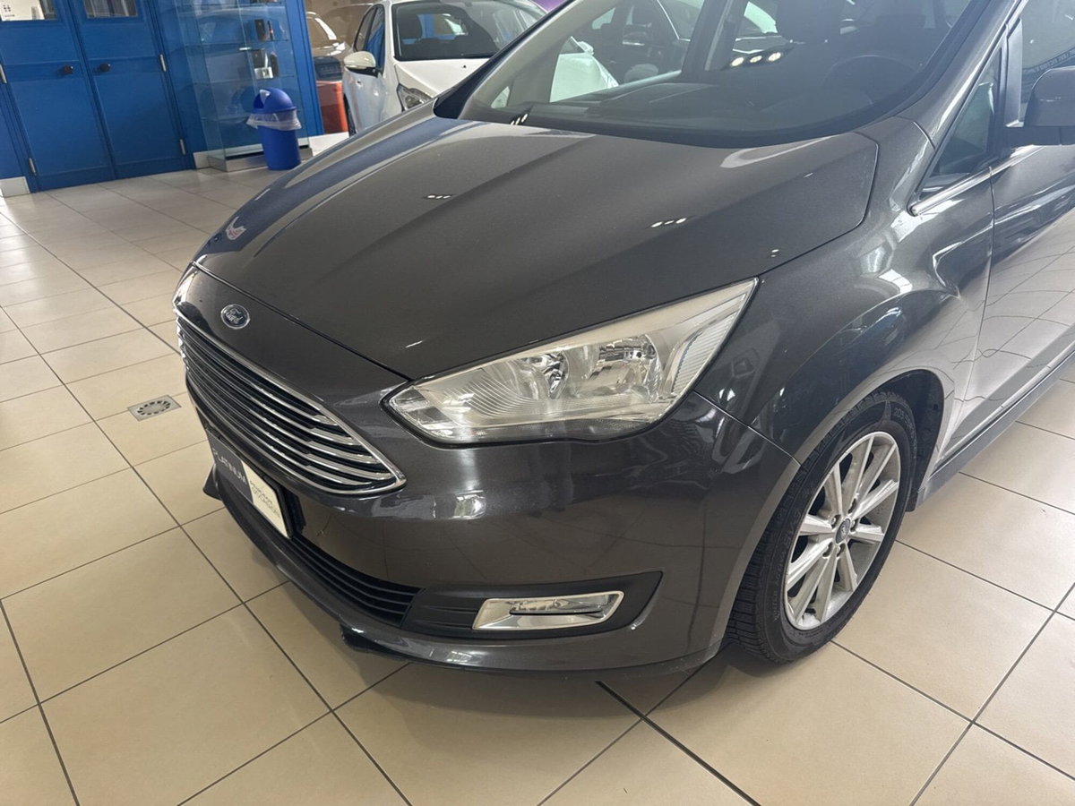 Ford C-Max 1.6 120CV GPL Titanium (9)