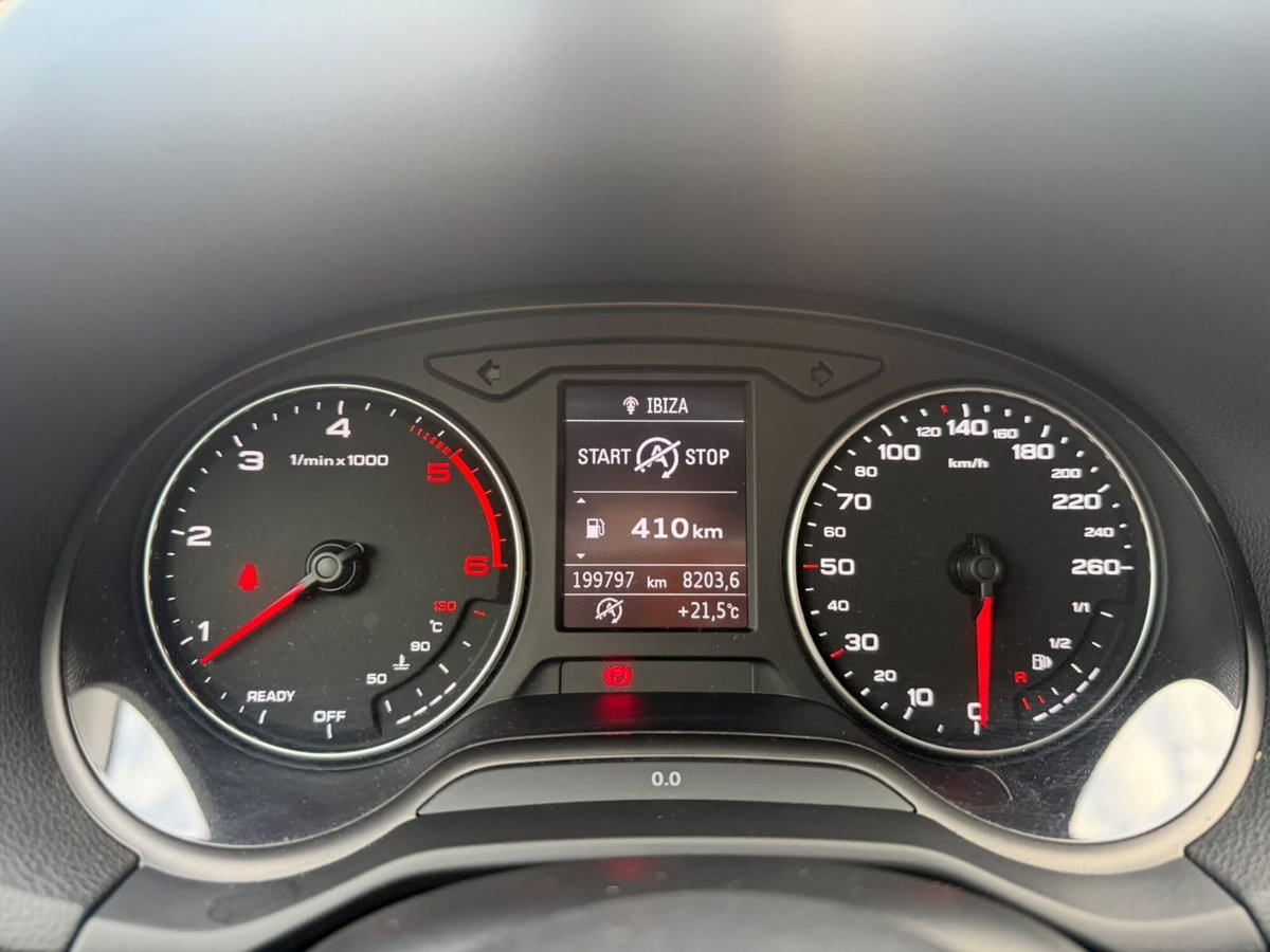 Audi Q2 Q2 30 TDI Business (13)