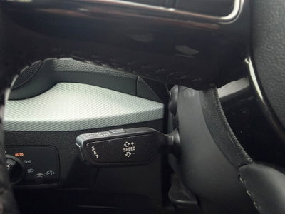 Audi Q2 Q2 30 TDI Business (14)